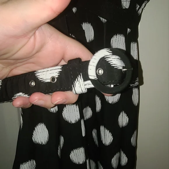 C1🎊🎉HP🎊🎉Alfani Dress - Picture 6 of 7